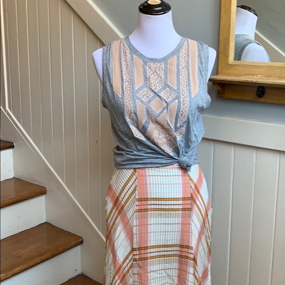 Massimo Dutti Check print midi skirt in Raspberry - Picture 15 of 16